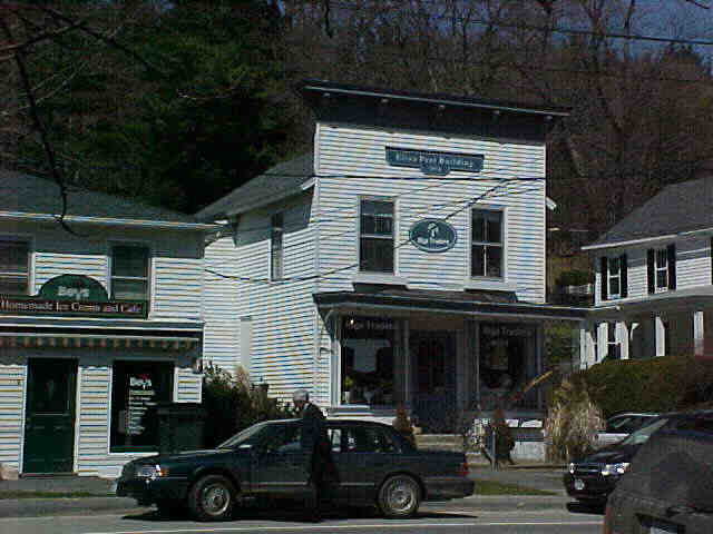 Building photograph for 17 MAIN STREET
